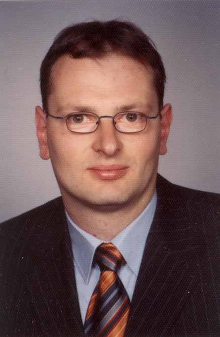 Dipl.-Ing. Erik Hecker